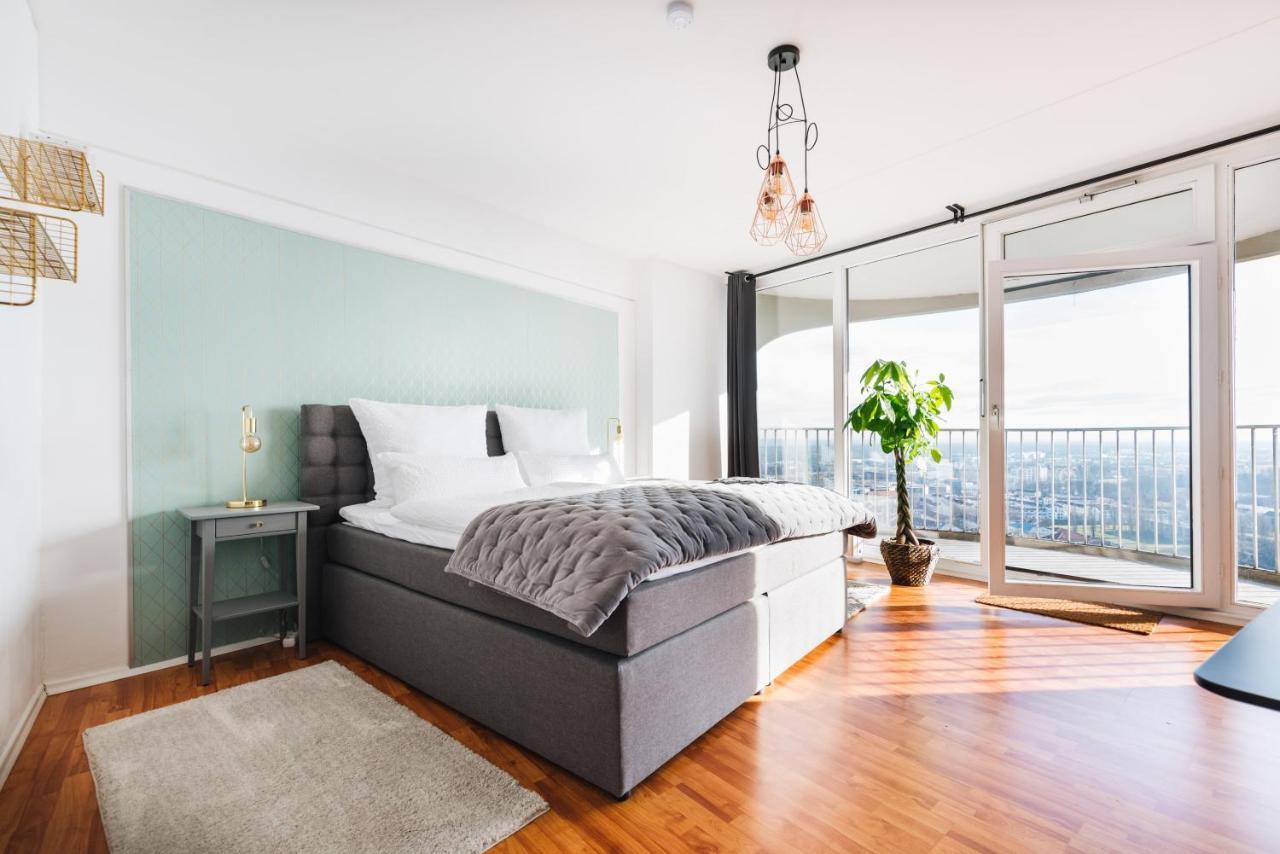 Great City View I 26 Floor I Netflix And Boxspringbed Augsburg Exterior photo
